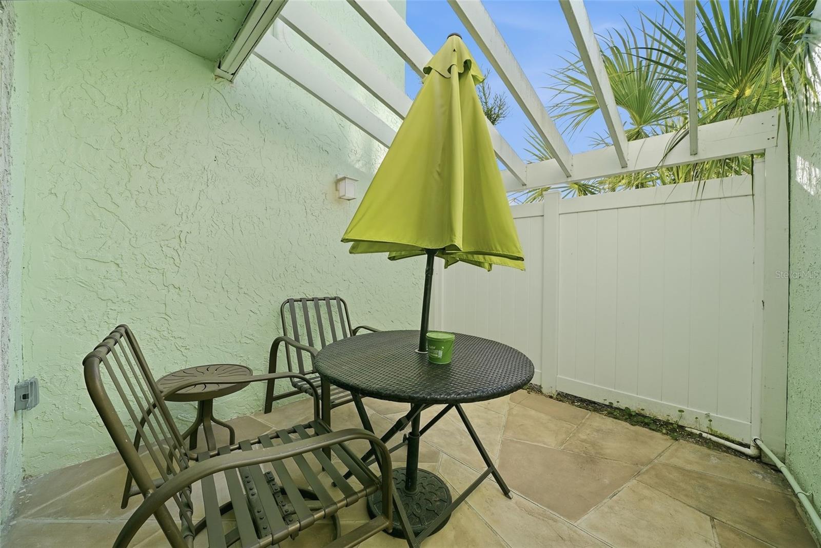 Image 34 of 86 For 1 Windrush Boulevard 35