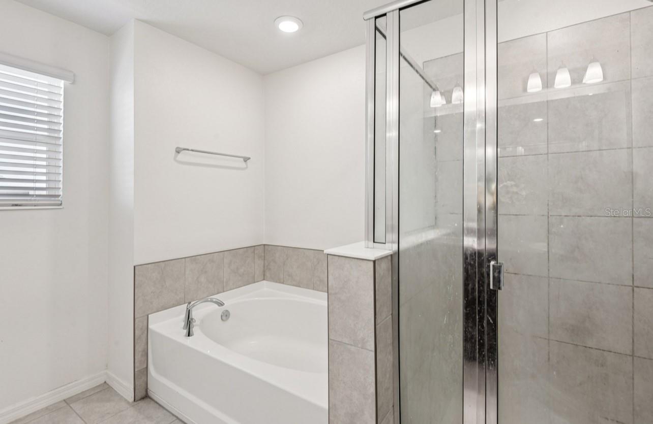 Image 26 of 49 For 7439 Northern Lights Drive