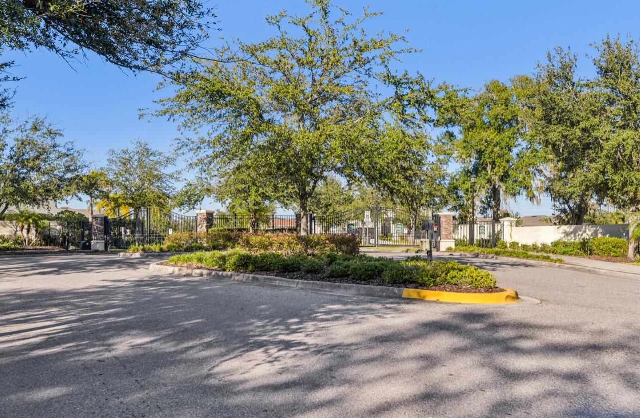 Image 35 of 49 For 7439 Northern Lights Drive