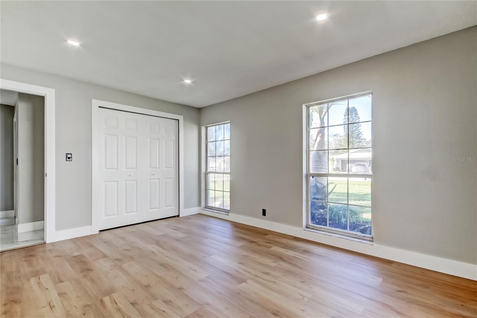 Image 25 of 70 For 1992 Arvis Circle E