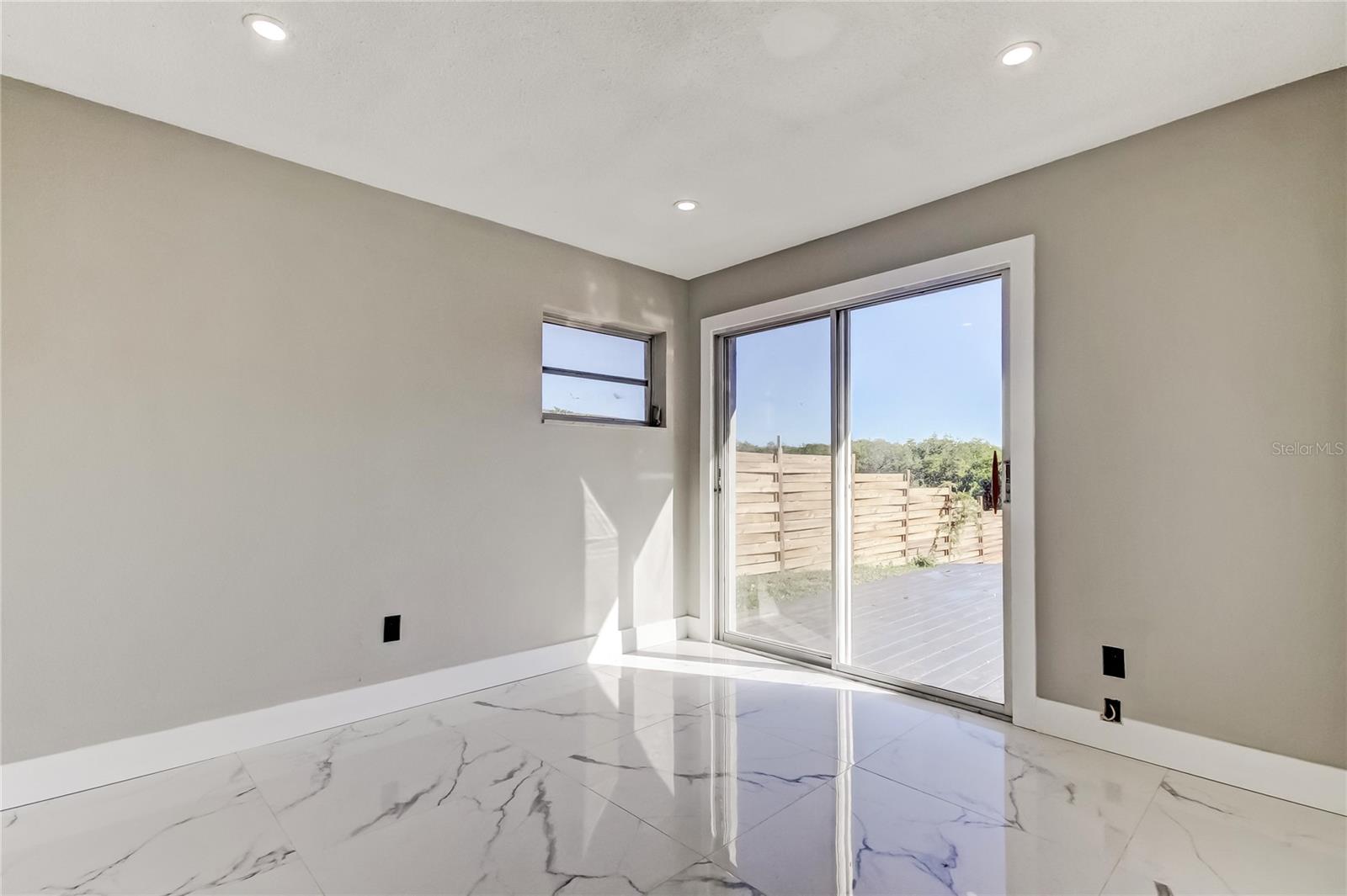 Image 35 of 70 For 1992 Arvis Circle E