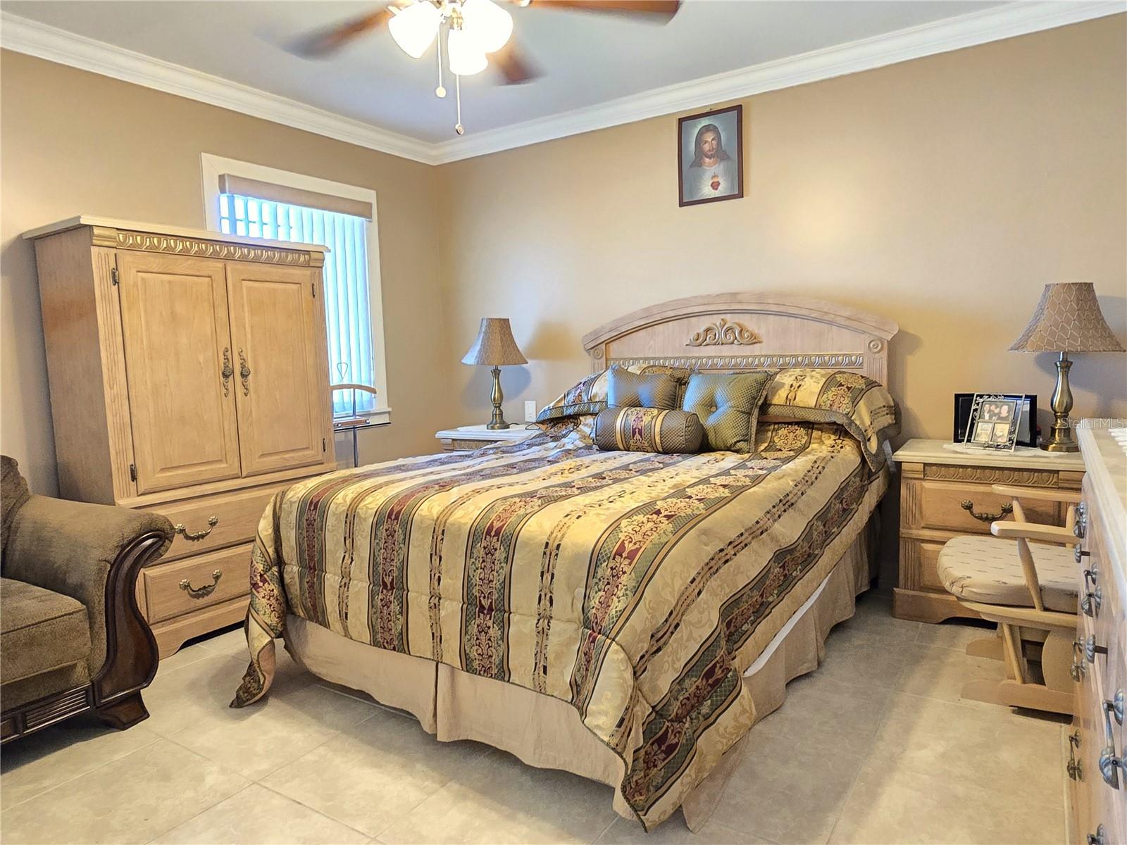 Image 19 of 67 For 514 Brandon Avenue