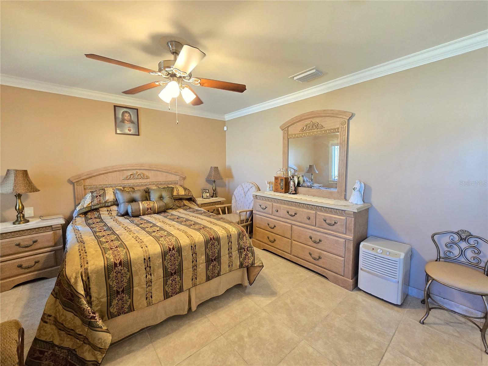 Image 20 of 67 For 514 Brandon Avenue