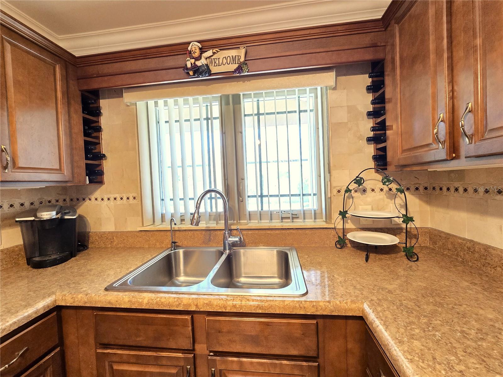 Image 7 of 67 For 514 Brandon Avenue