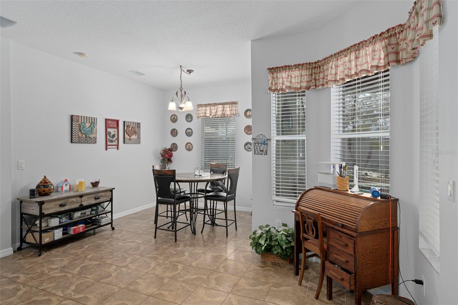 Image 19 of 79 For 4403 Copper Hill Drive