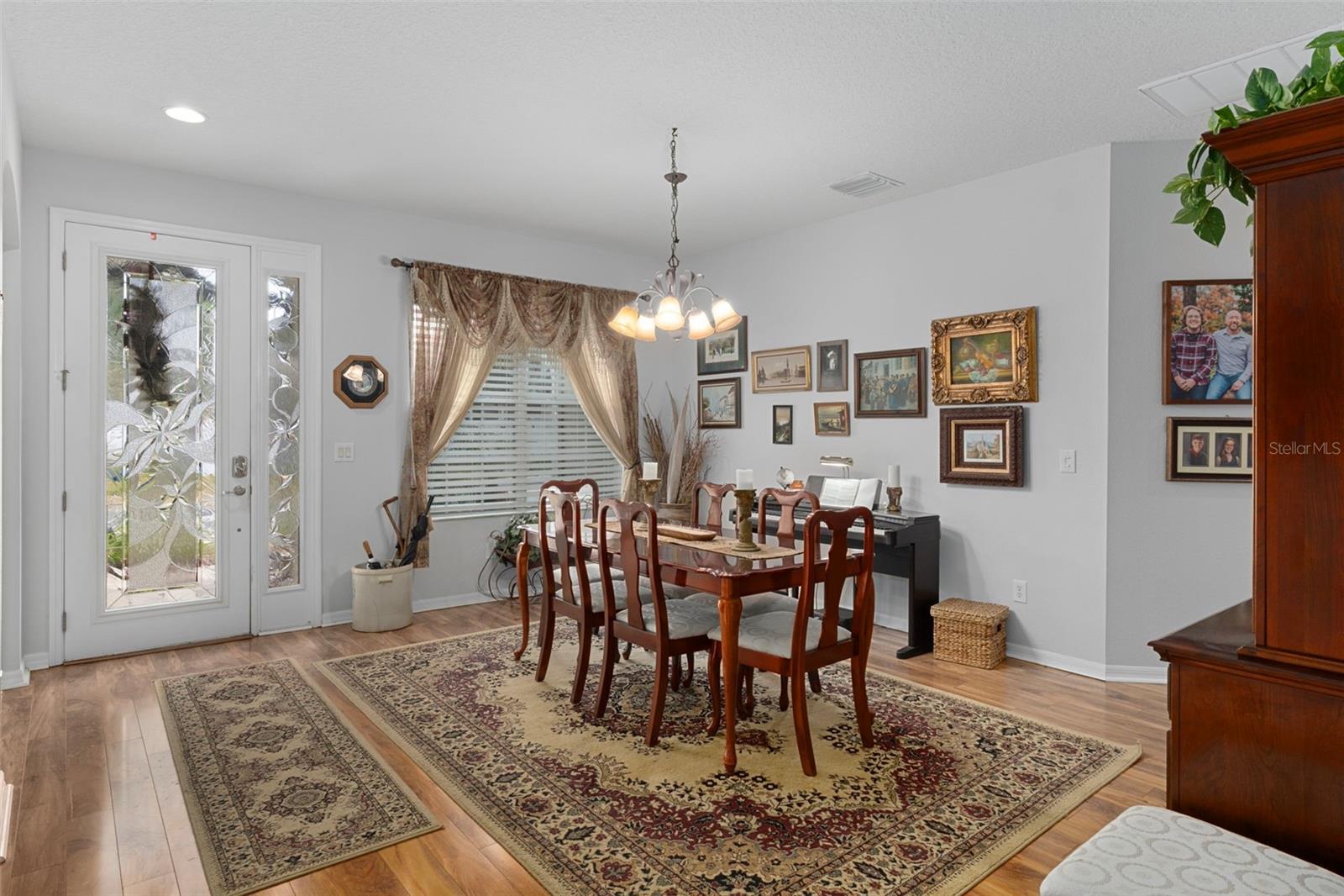 Image 7 of 79 For 4403 Copper Hill Drive