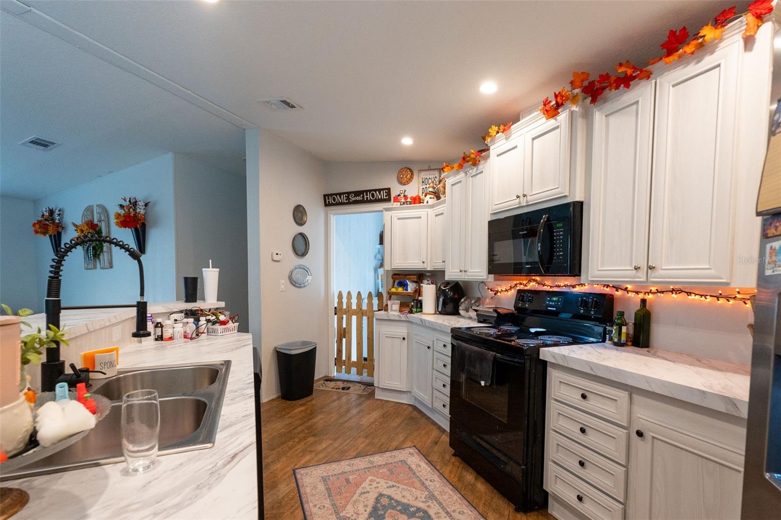 Image 14 of 30 For 13120 Taylor Street