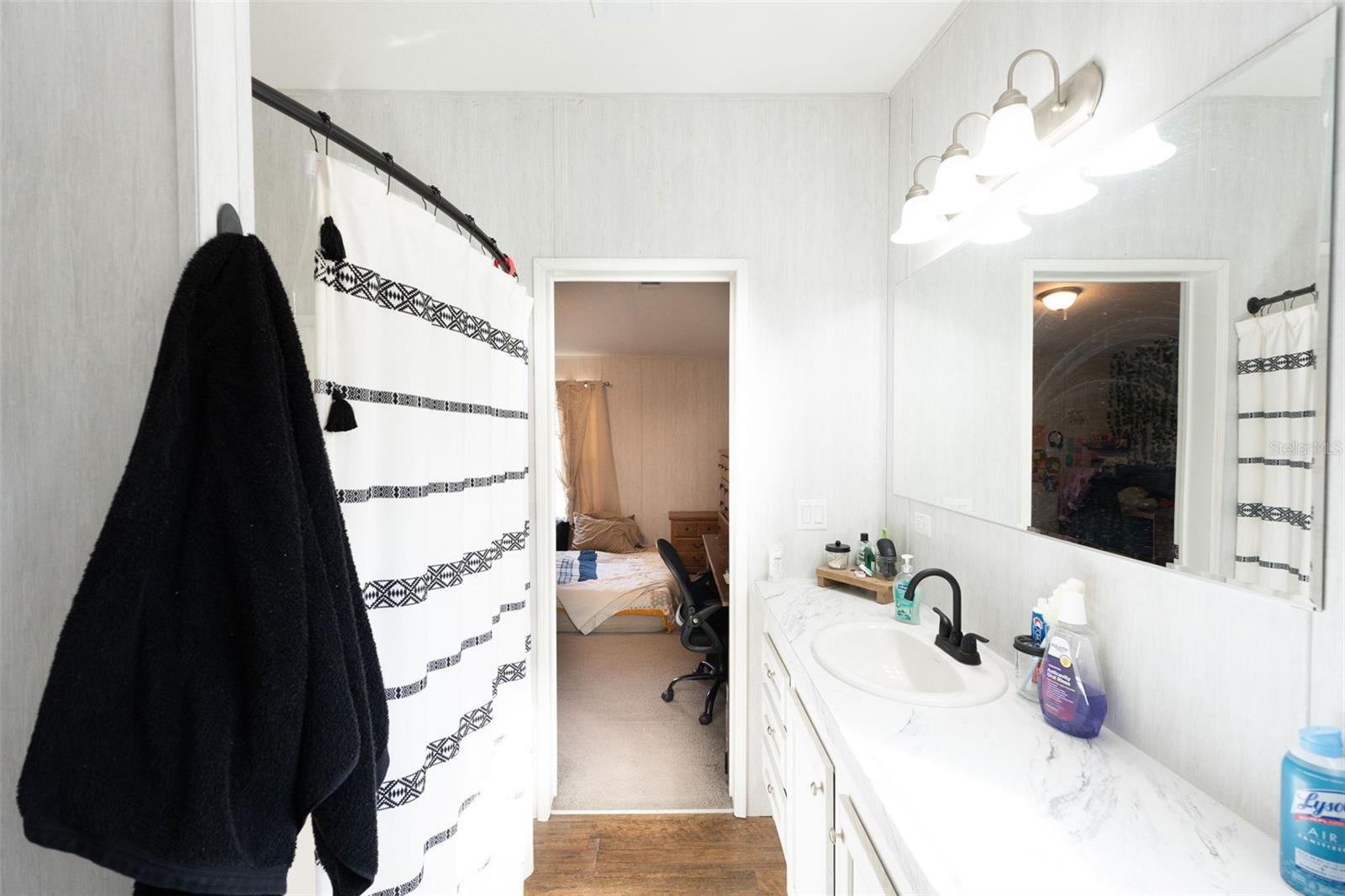 Image 24 of 30 For 13120 Taylor Street