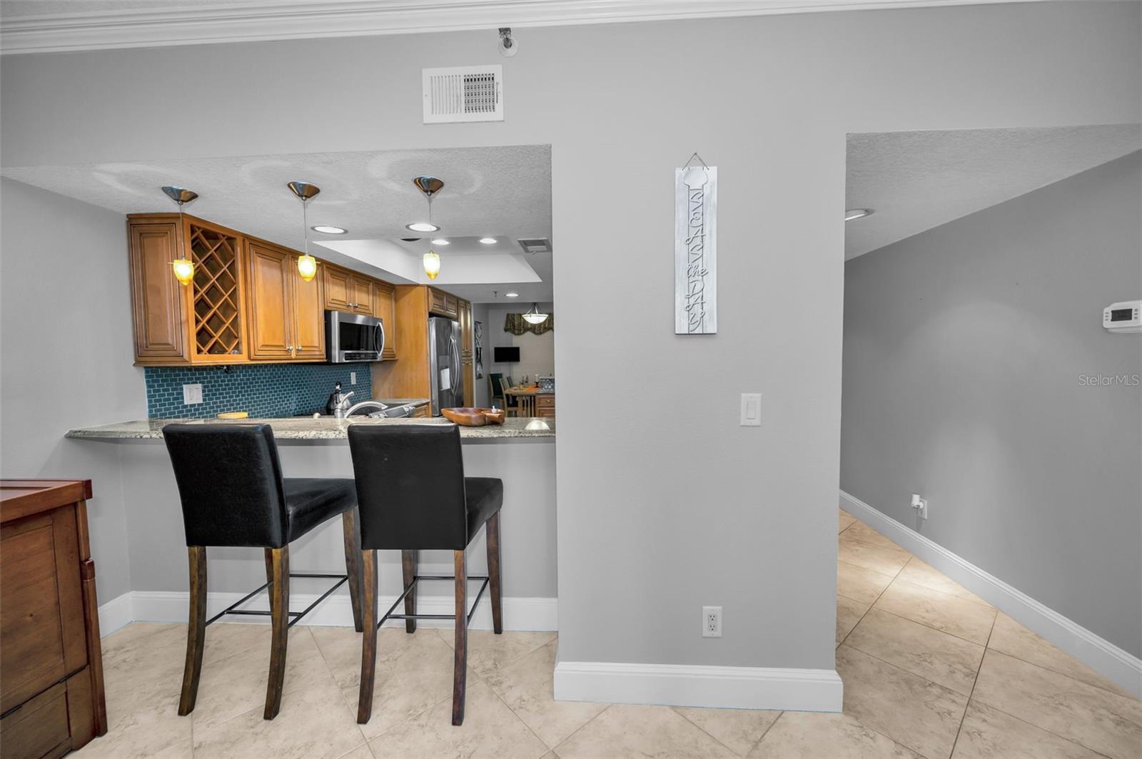 Listing photo id 24 for 1582 Gulf Boulevard 1106