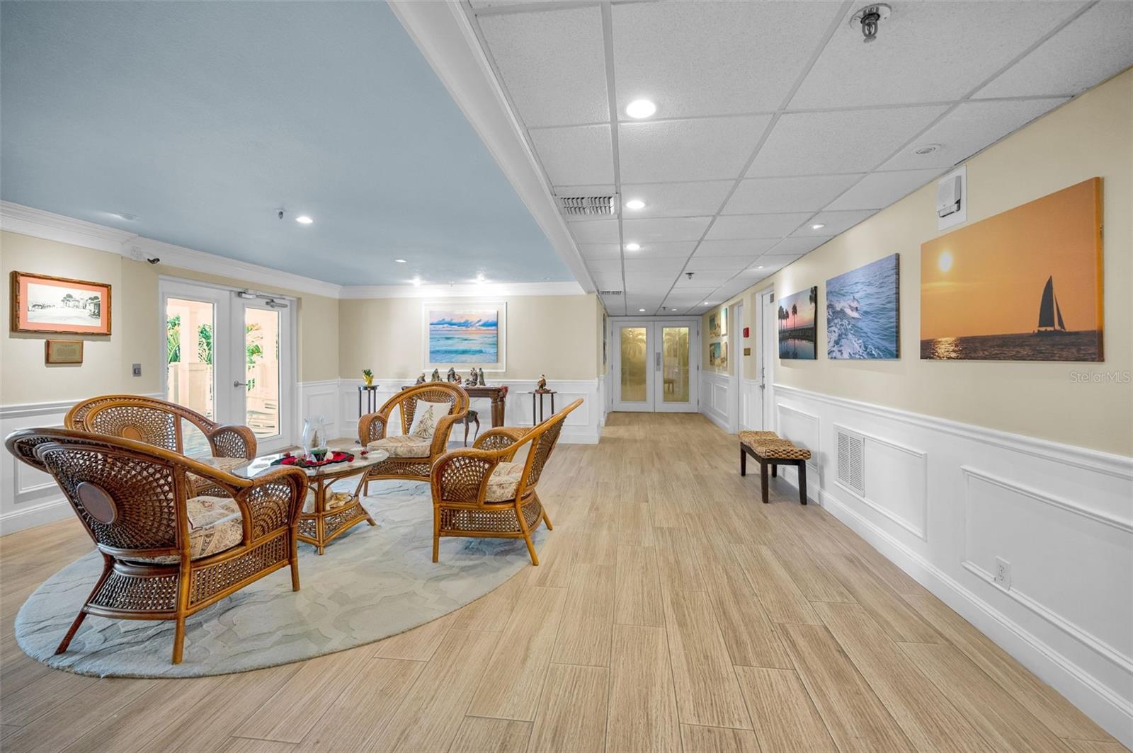 Listing photo id 6 for 1582 Gulf Boulevard 1106