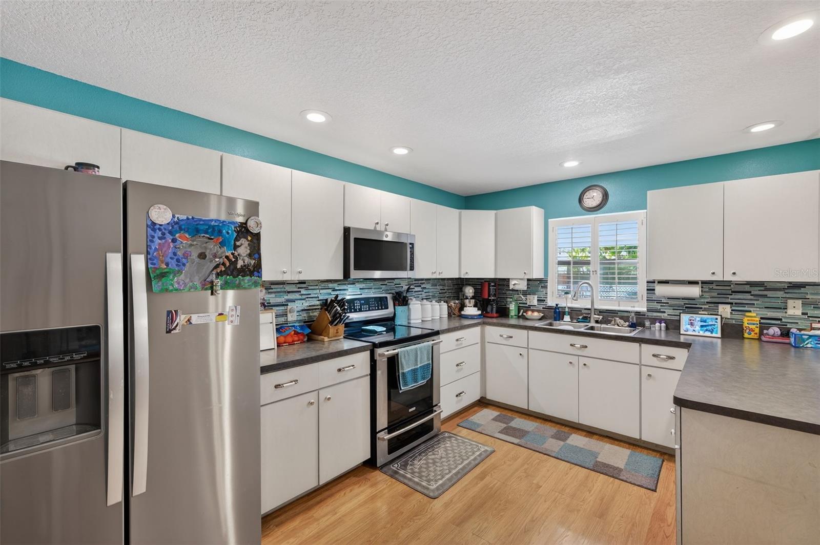 Image 10 of 31 For 7050 75th Street N