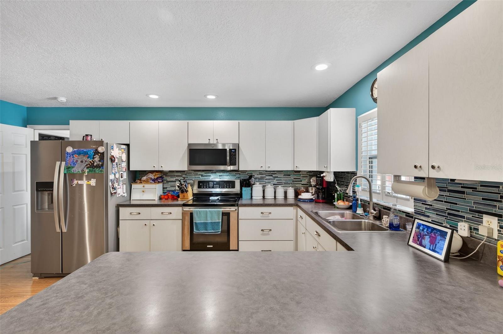 Image 11 of 31 For 7050 75th Street N