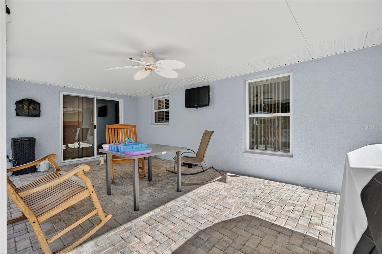 Image 24 of 31 For 7050 75th Street N