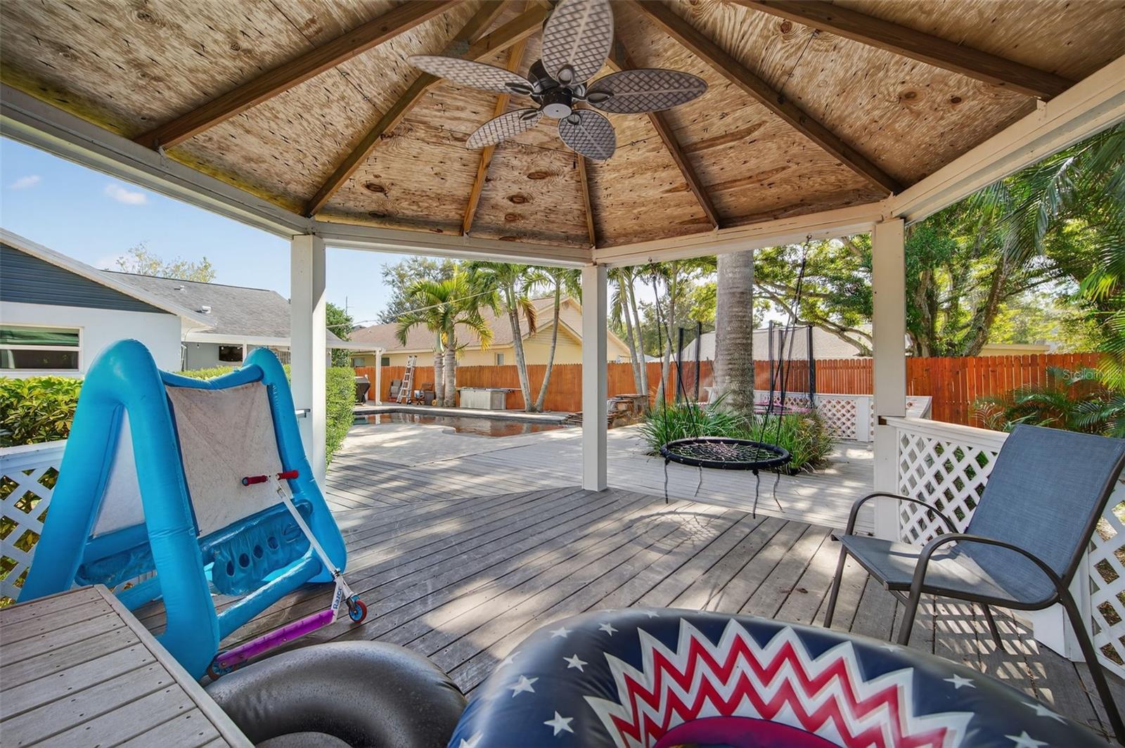 Image 29 of 31 For 7050 75th Street N