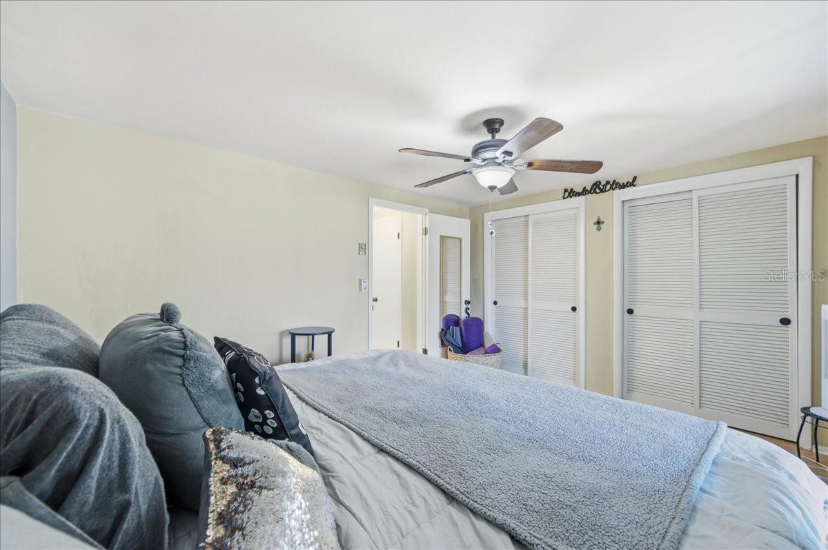 Listing photo id 9 for 4219 Terrapin Place