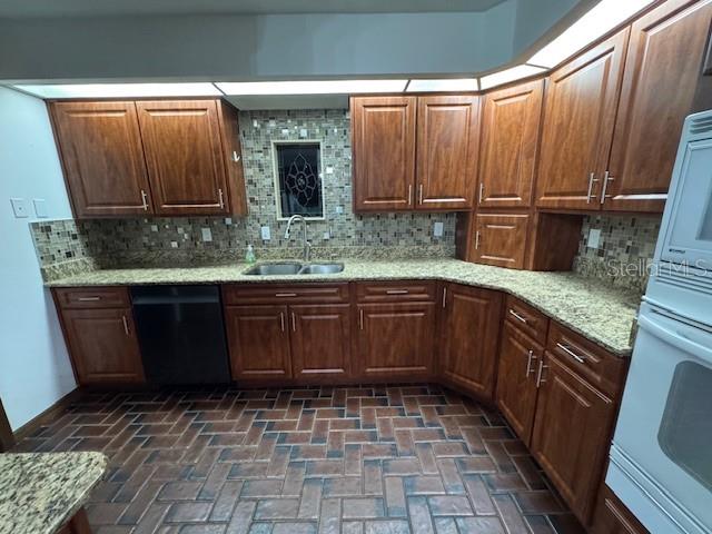 Image 22 of 61 For 712 Timberlane Drive