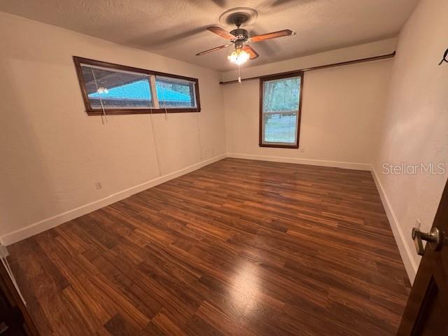 Image 26 of 61 For 712 Timberlane Drive