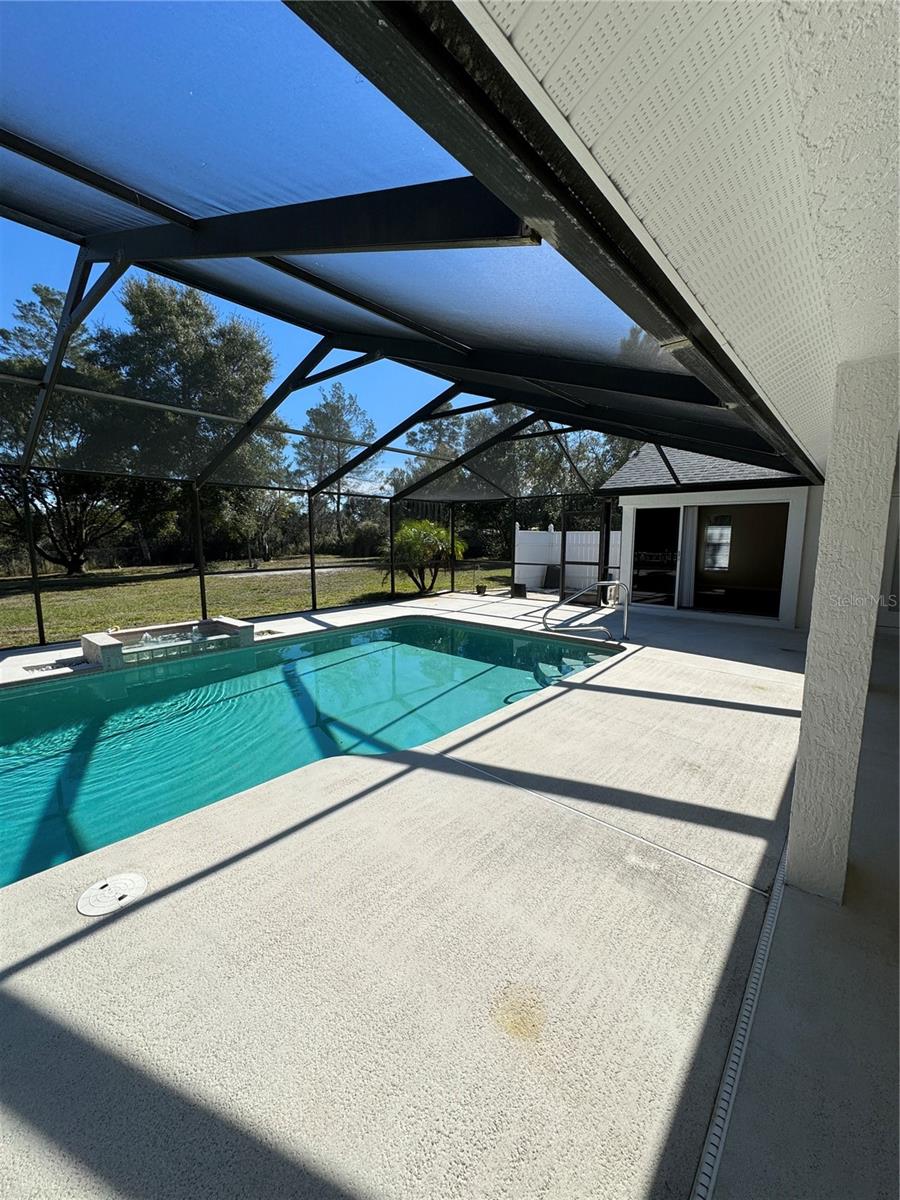 Image 12 of 45 For 7565 Jomel Drive