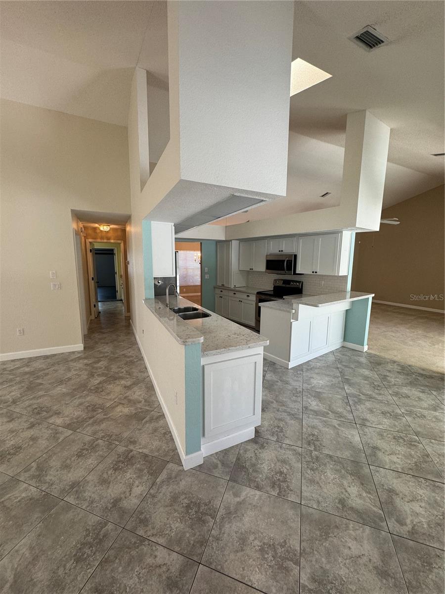 Image 25 of 45 For 7565 Jomel Drive