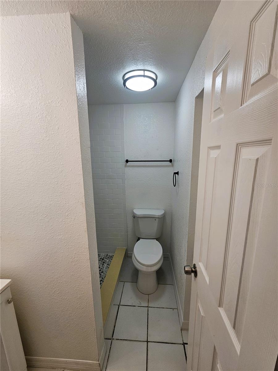 Image 9 of 17 For 4431 Atwater Drive B