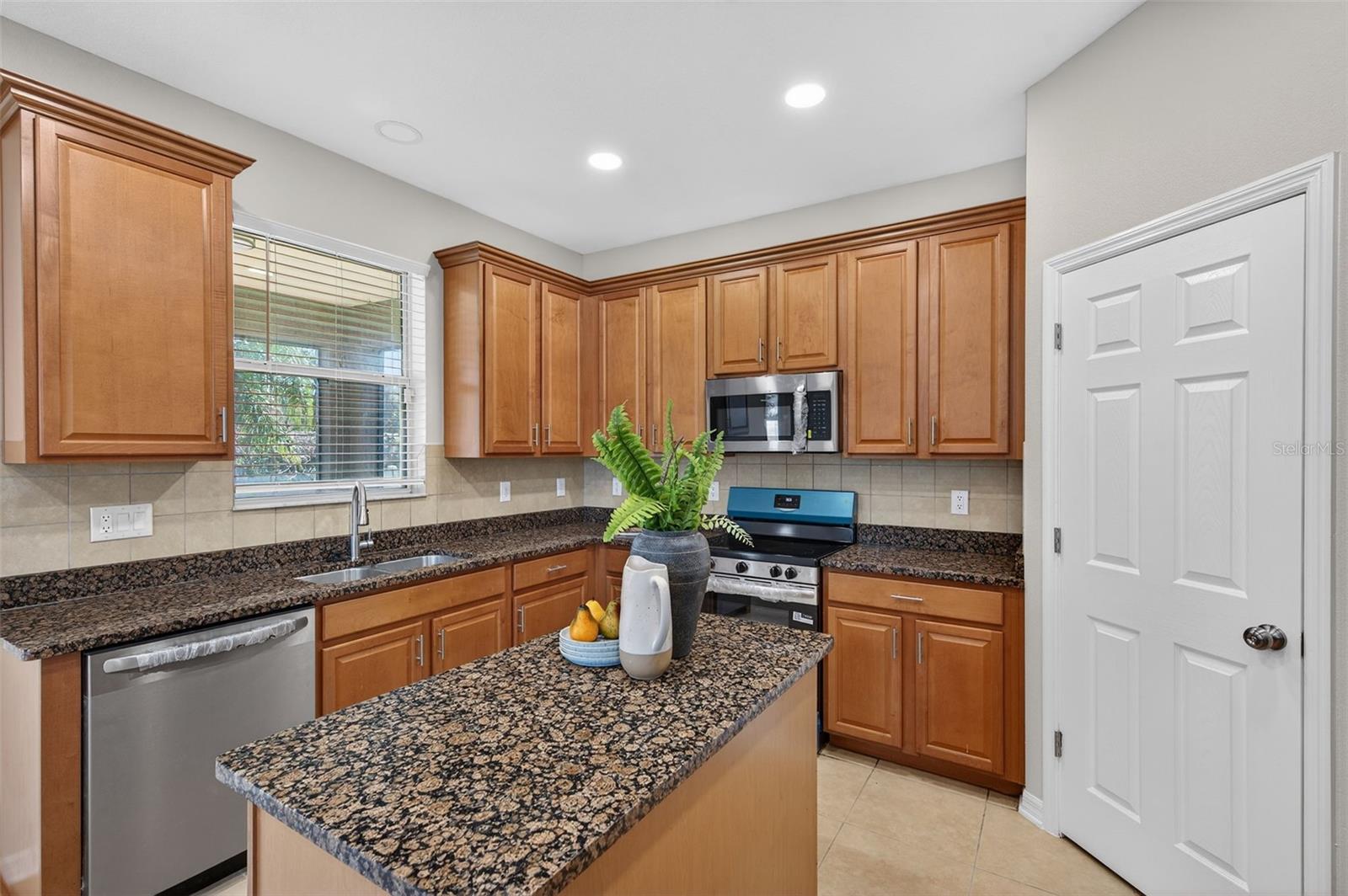 Image 17 of 61 For 8995 70th Way N