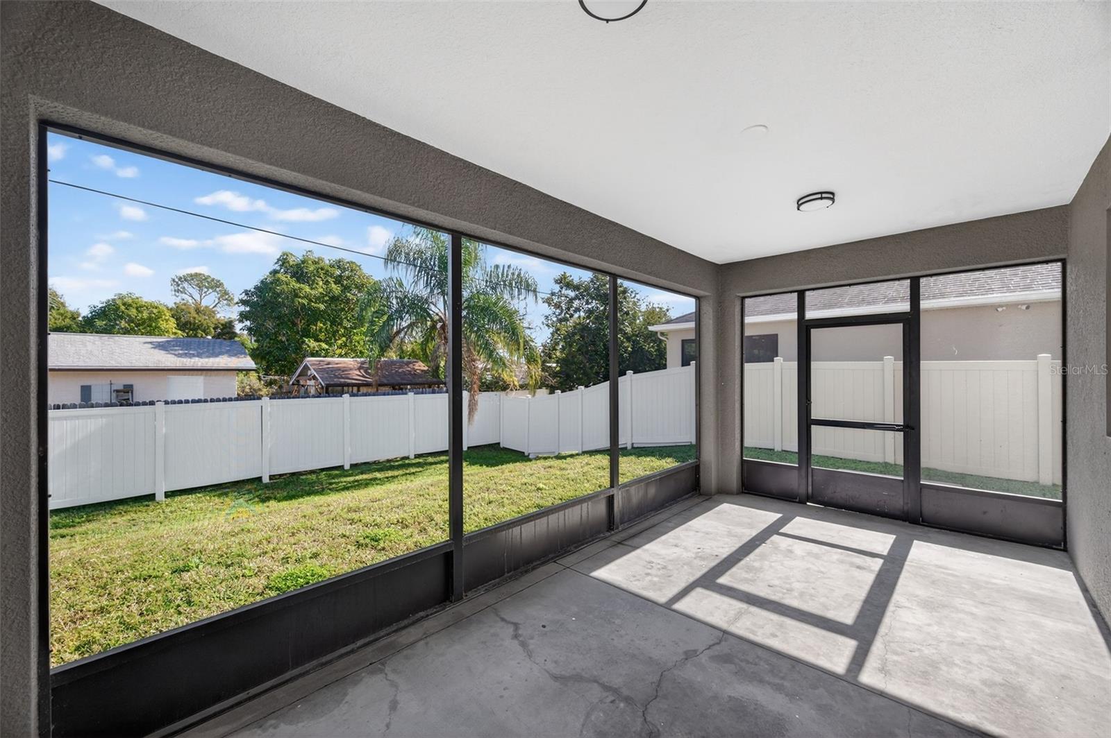 Image 26 of 61 For 8995 70th Way N