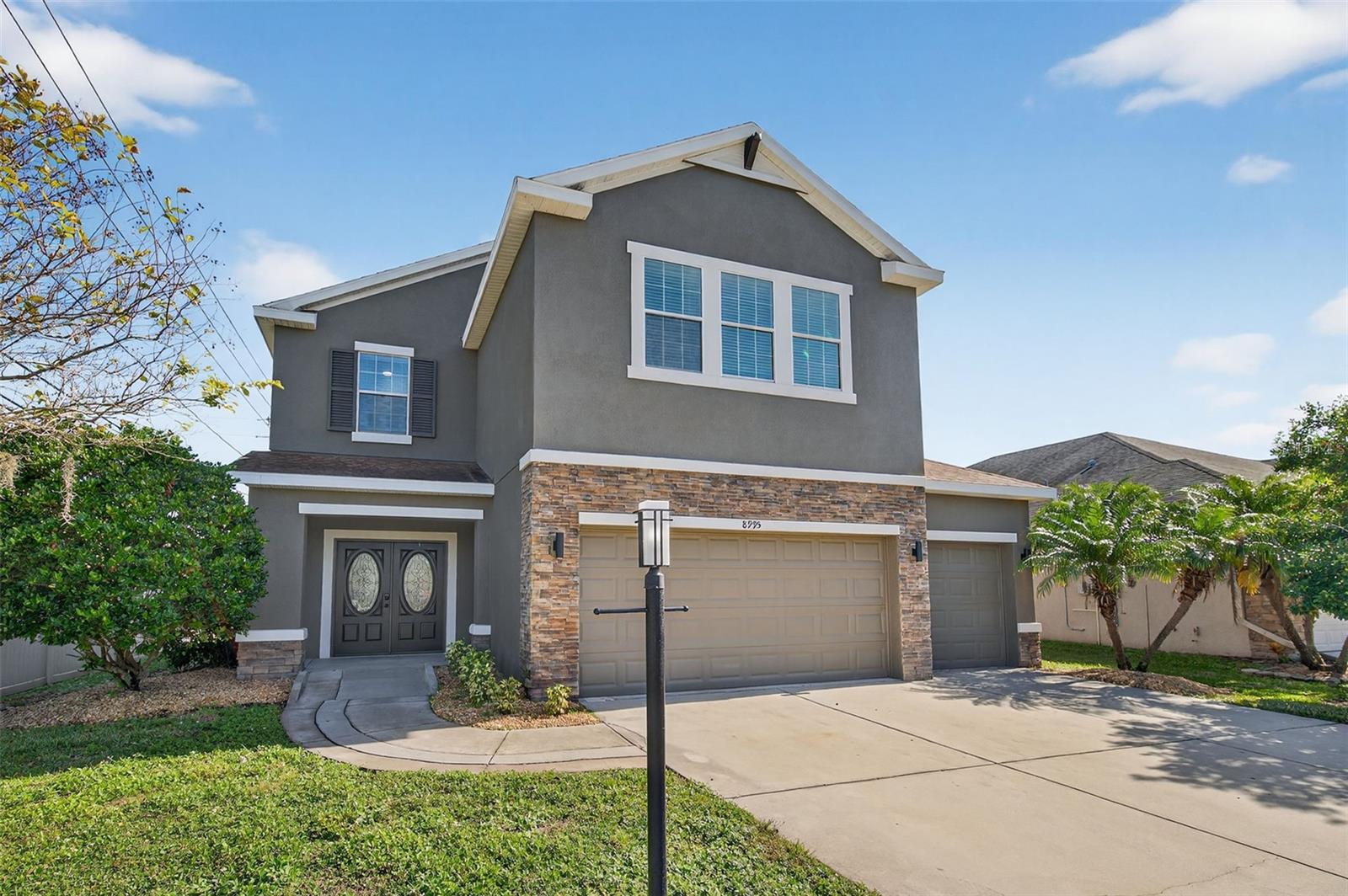 Image 3 of 61 For 8995 70th Way N