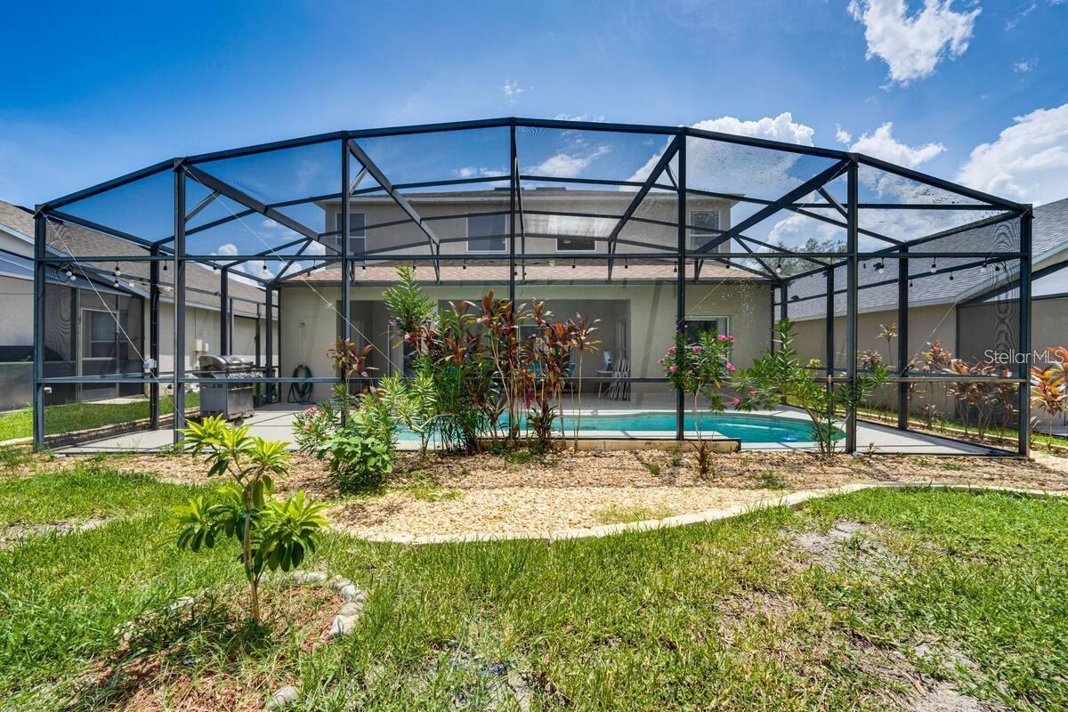 Image 32 of 37 For 4615 Cumbrian Lakes Drive