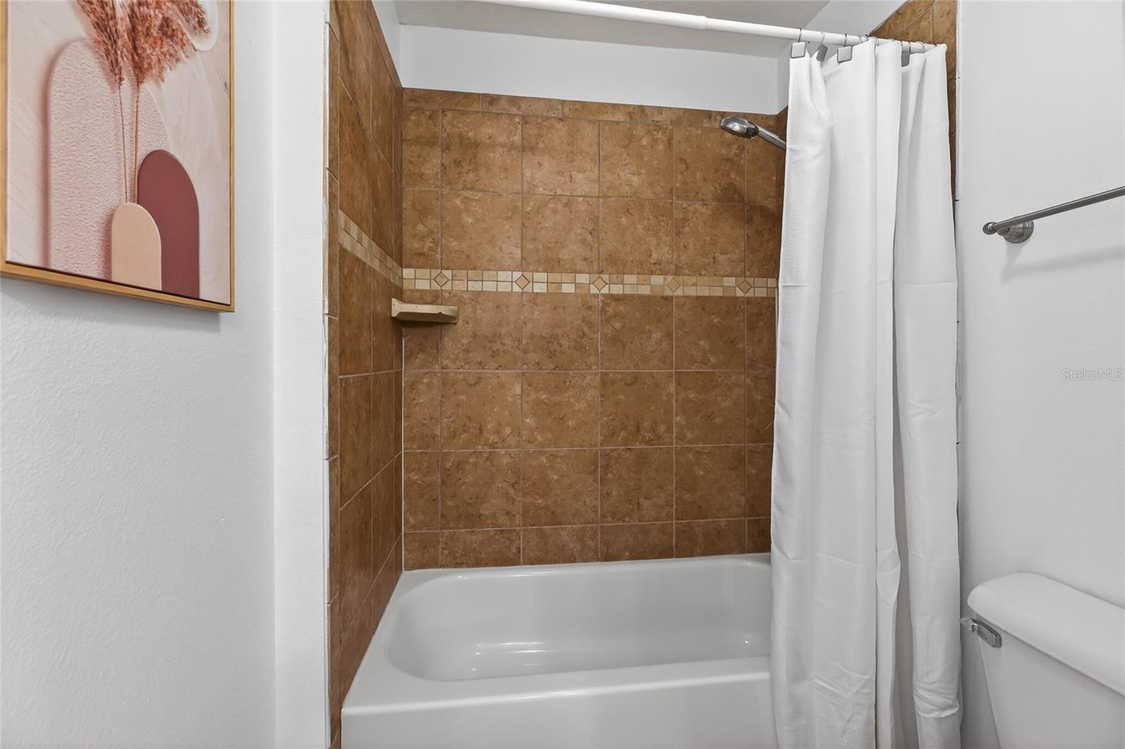 Listing photo id 47 for 22774 Cherokee Rose Place