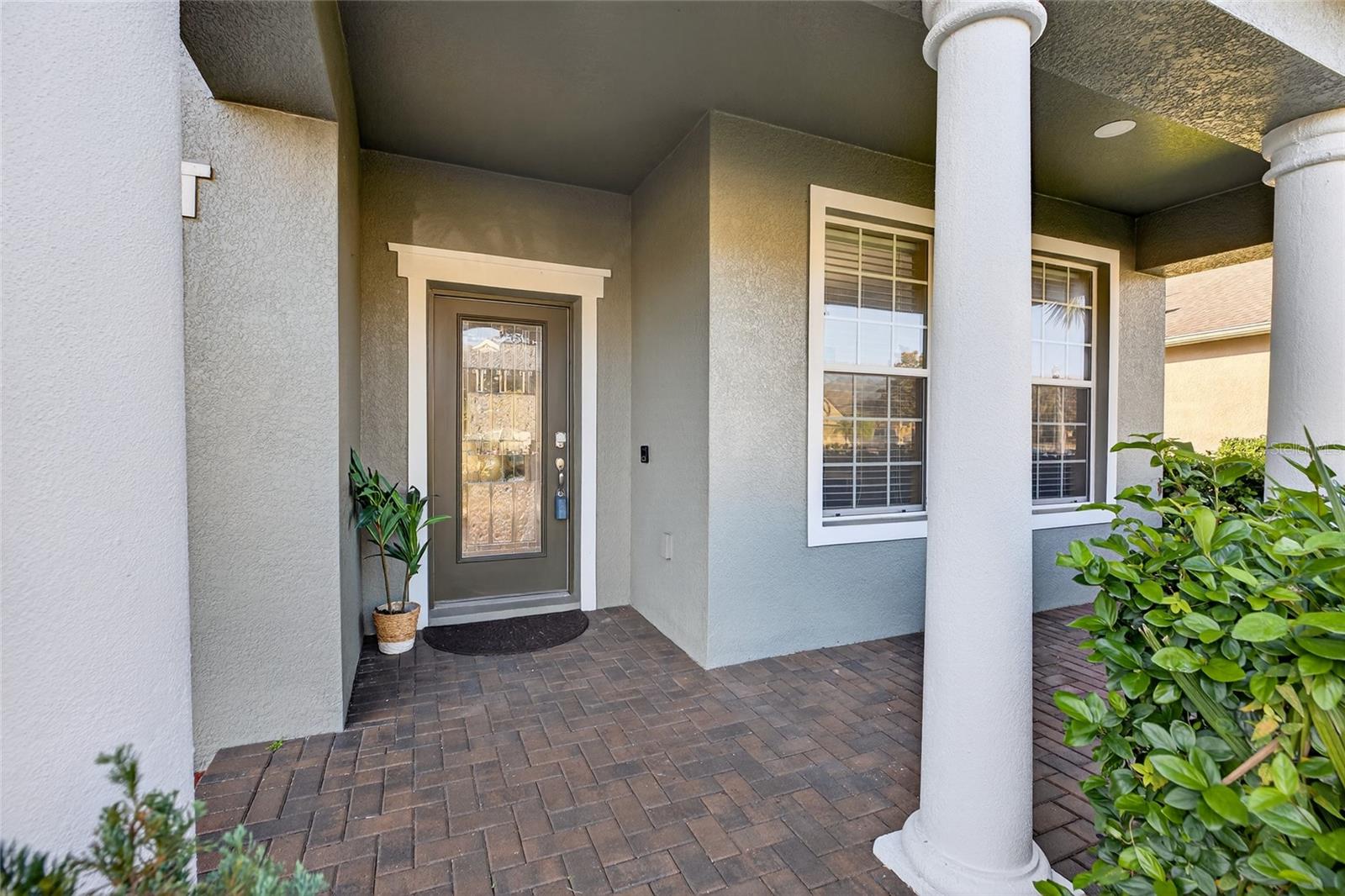 Listing photo id 3 for 22774 Cherokee Rose Place