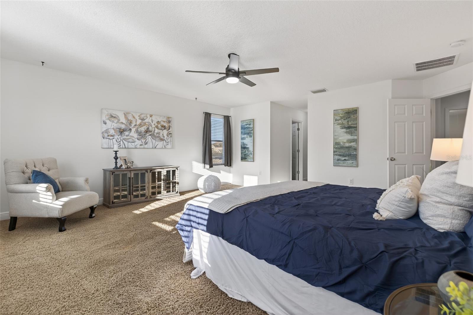 Listing photo id 58 for 22774 Cherokee Rose Place