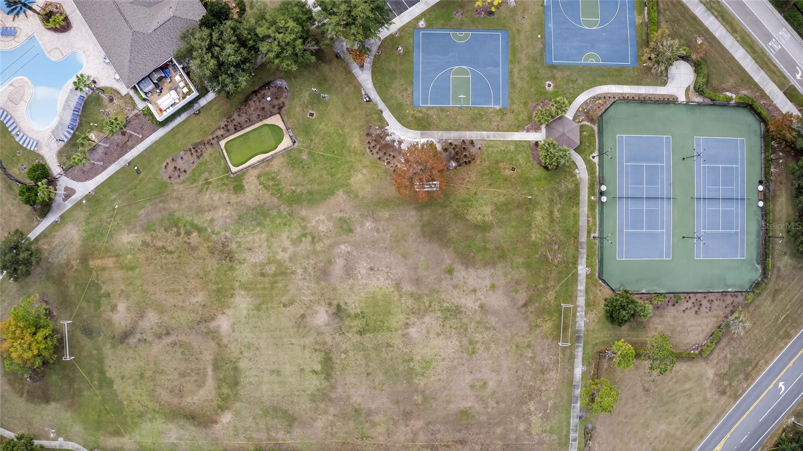 Listing photo id 92 for 22774 Cherokee Rose Place