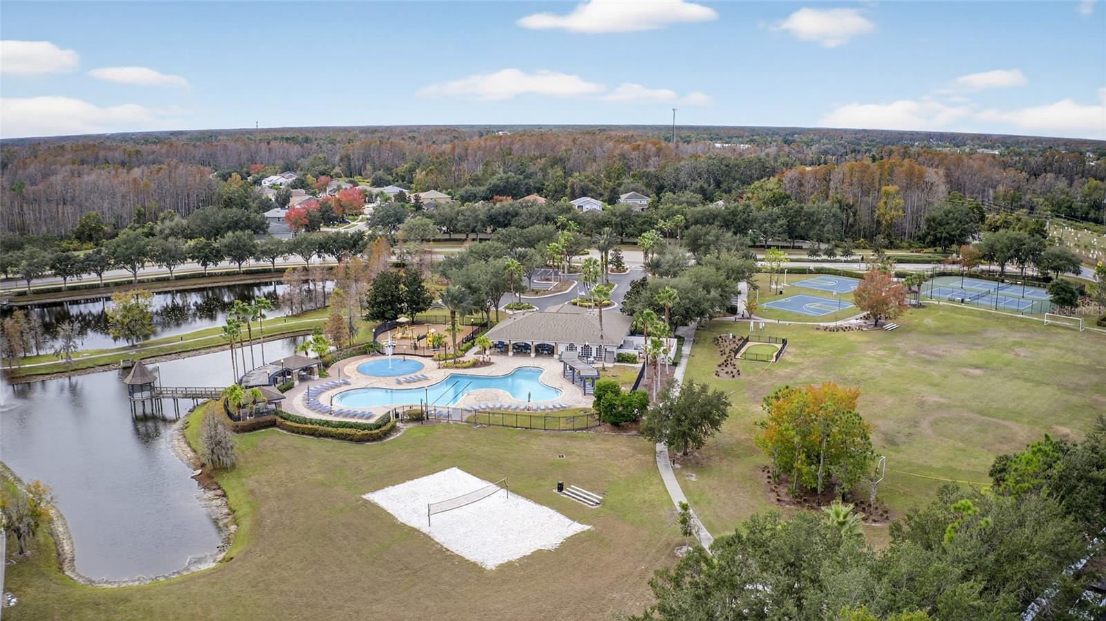 Listing photo id 96 for 22774 Cherokee Rose Place