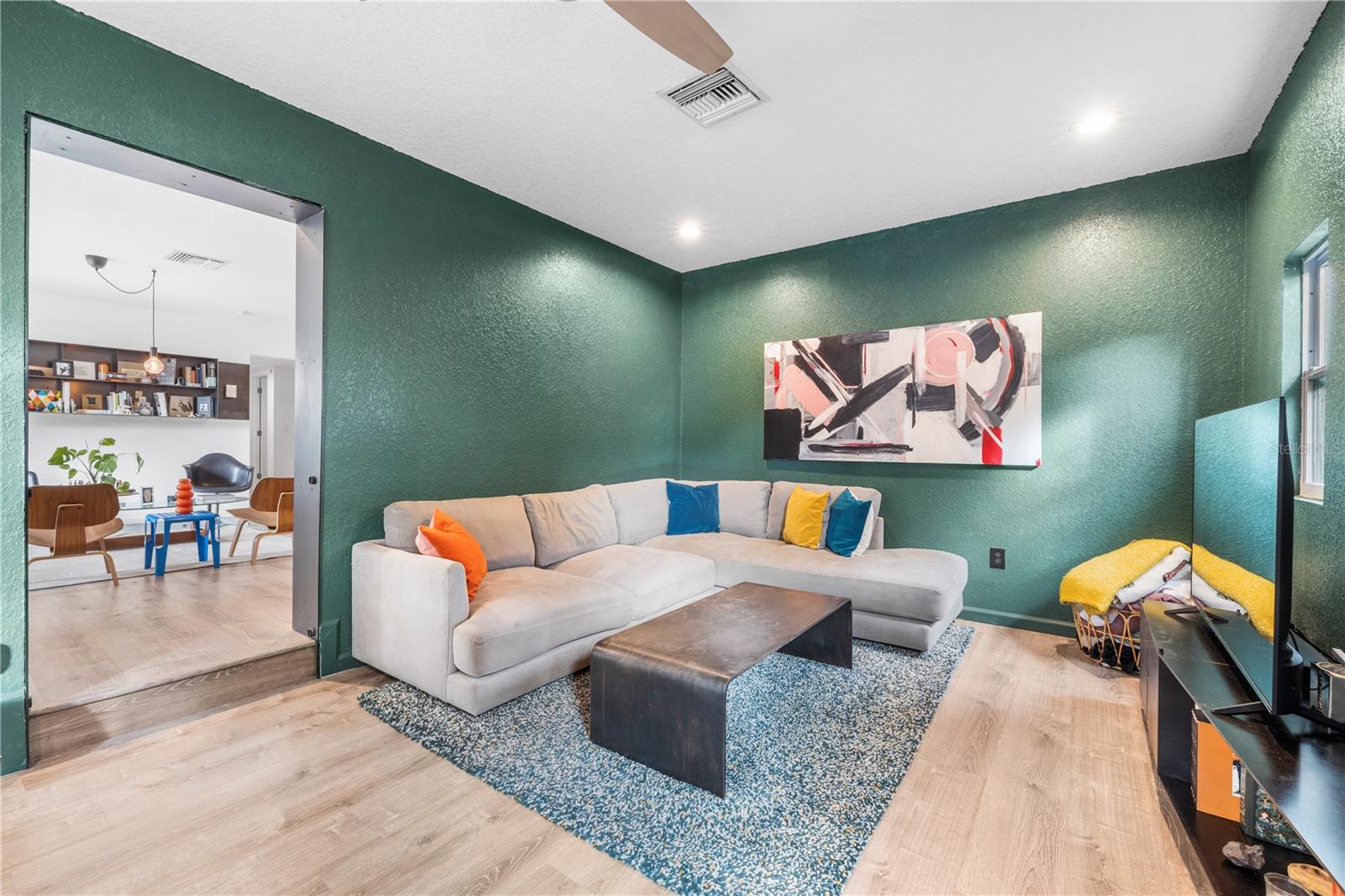 Image 16 of 37 For 3018 Jean Street