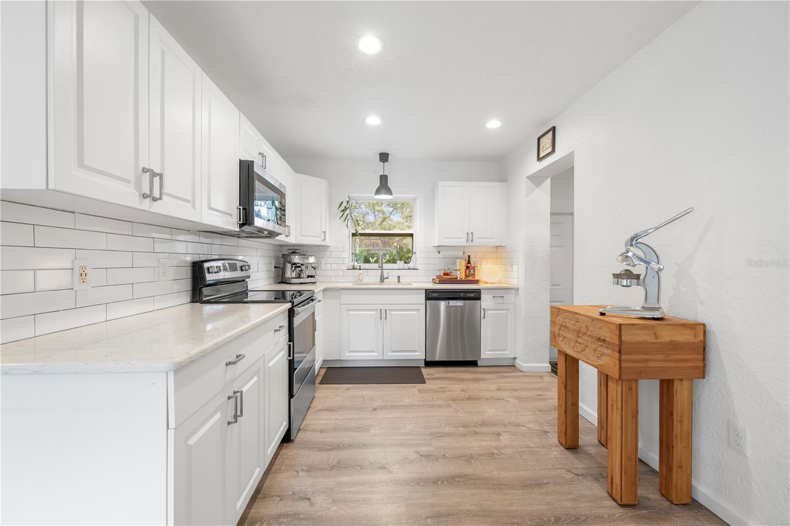 Image 9 of 37 For 3018 Jean Street