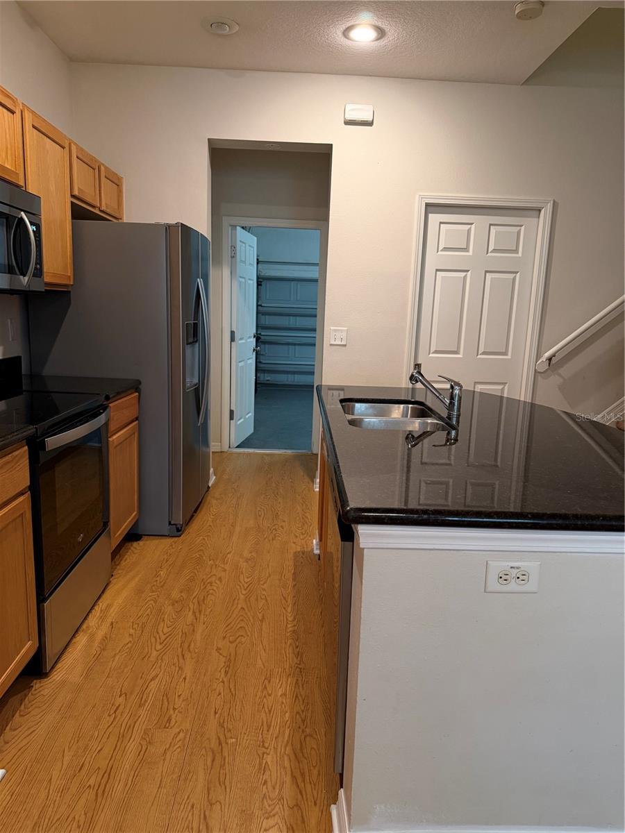 Image 11 of 38 For 7433 Arlington Grove Circle