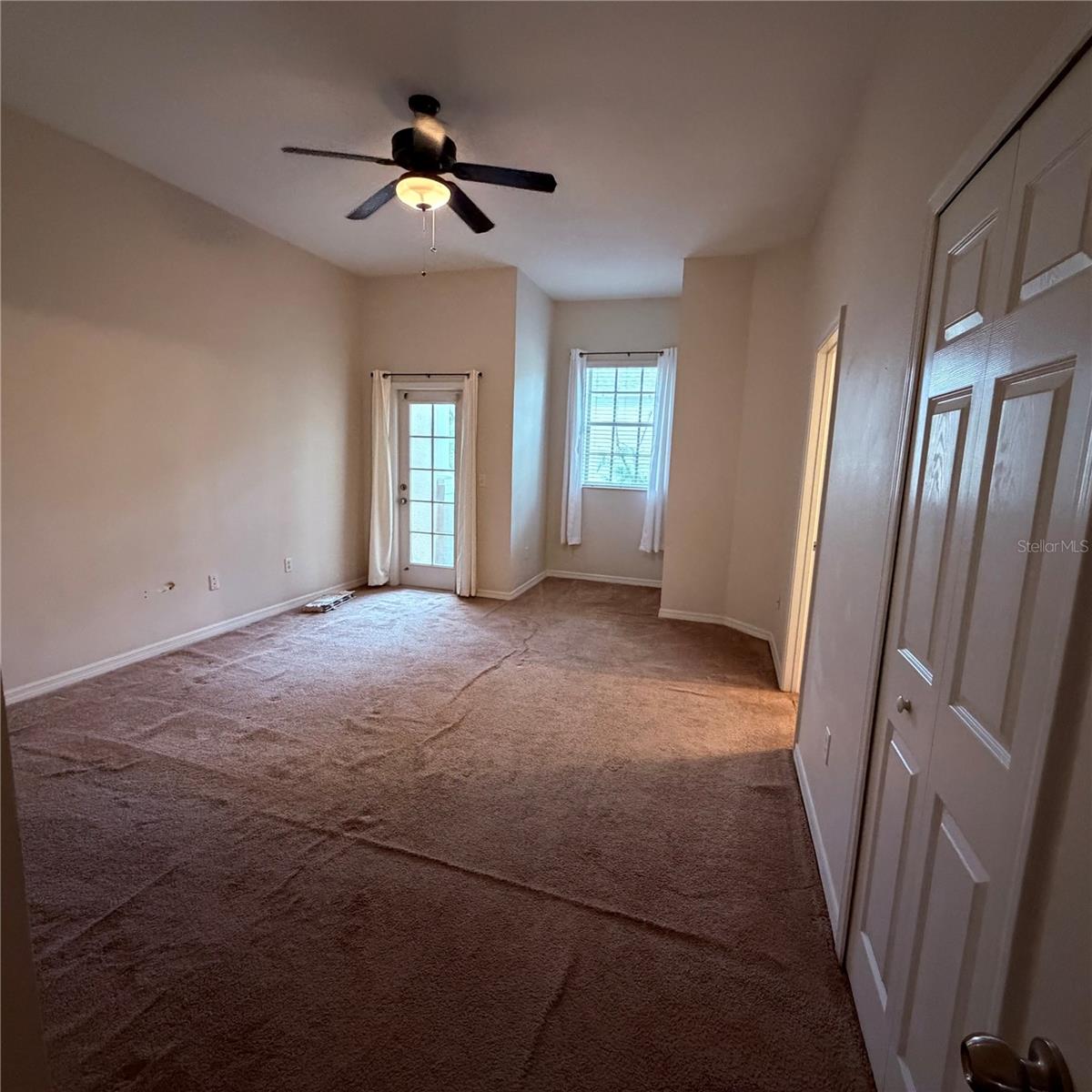 Image 15 of 38 For 7433 Arlington Grove Circle