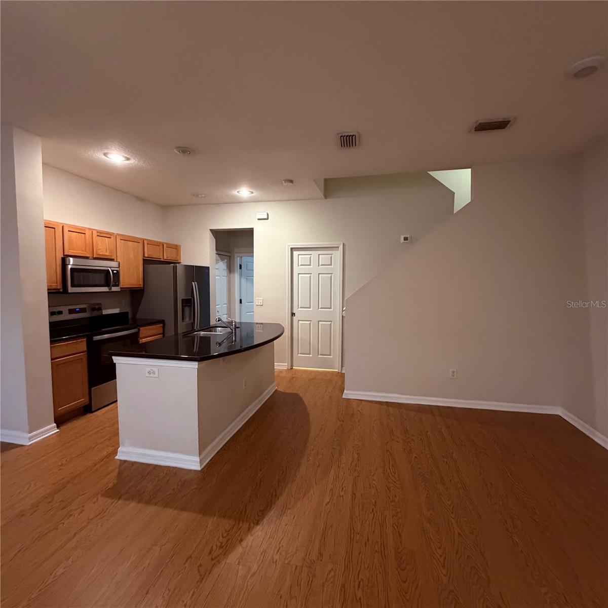 Image 7 of 38 For 7433 Arlington Grove Circle