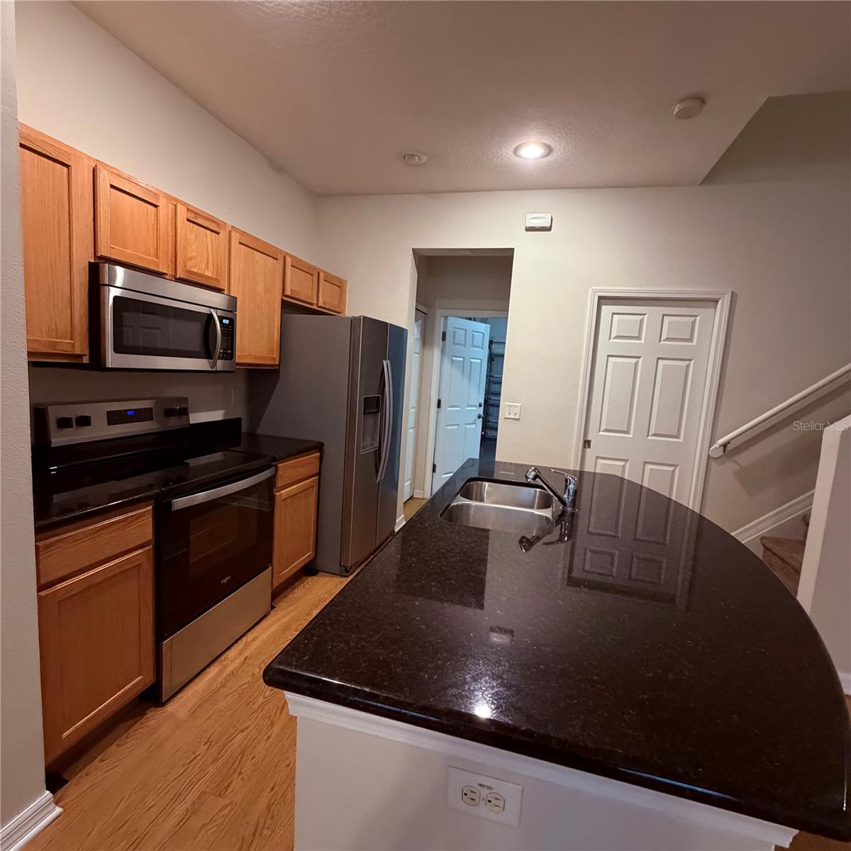 Image 8 of 38 For 7433 Arlington Grove Circle