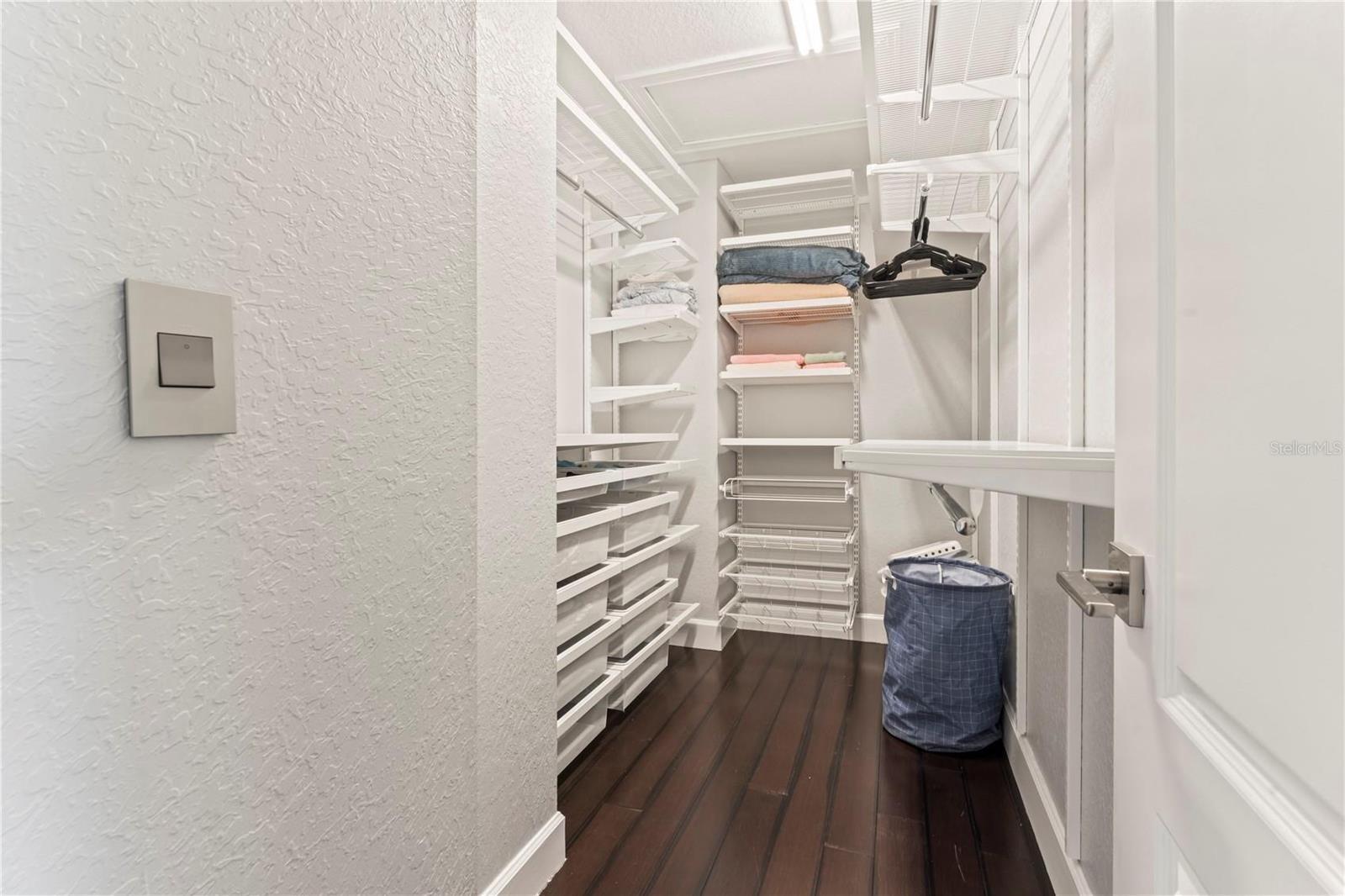 Image 13 of 33 For 512 1st Street 108