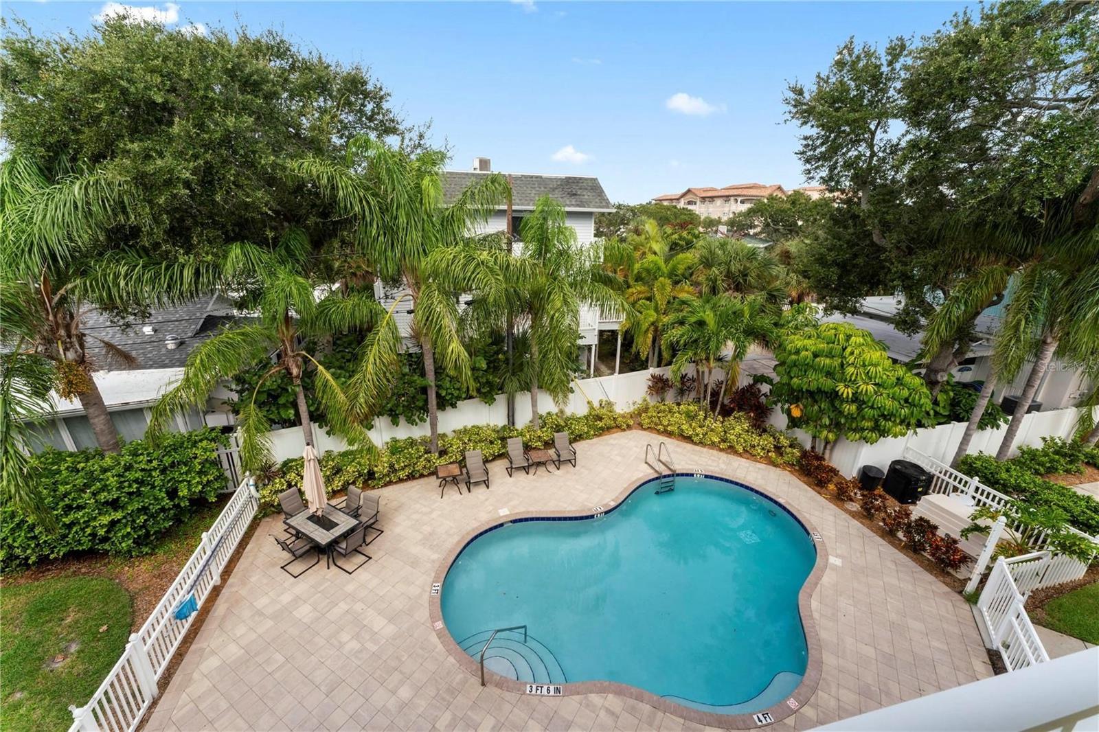 Image 17 of 33 For 512 1st Street 108