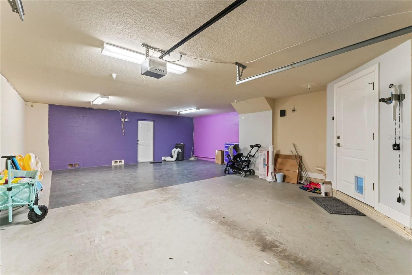 Image 18 of 33 For 512 1st Street 108