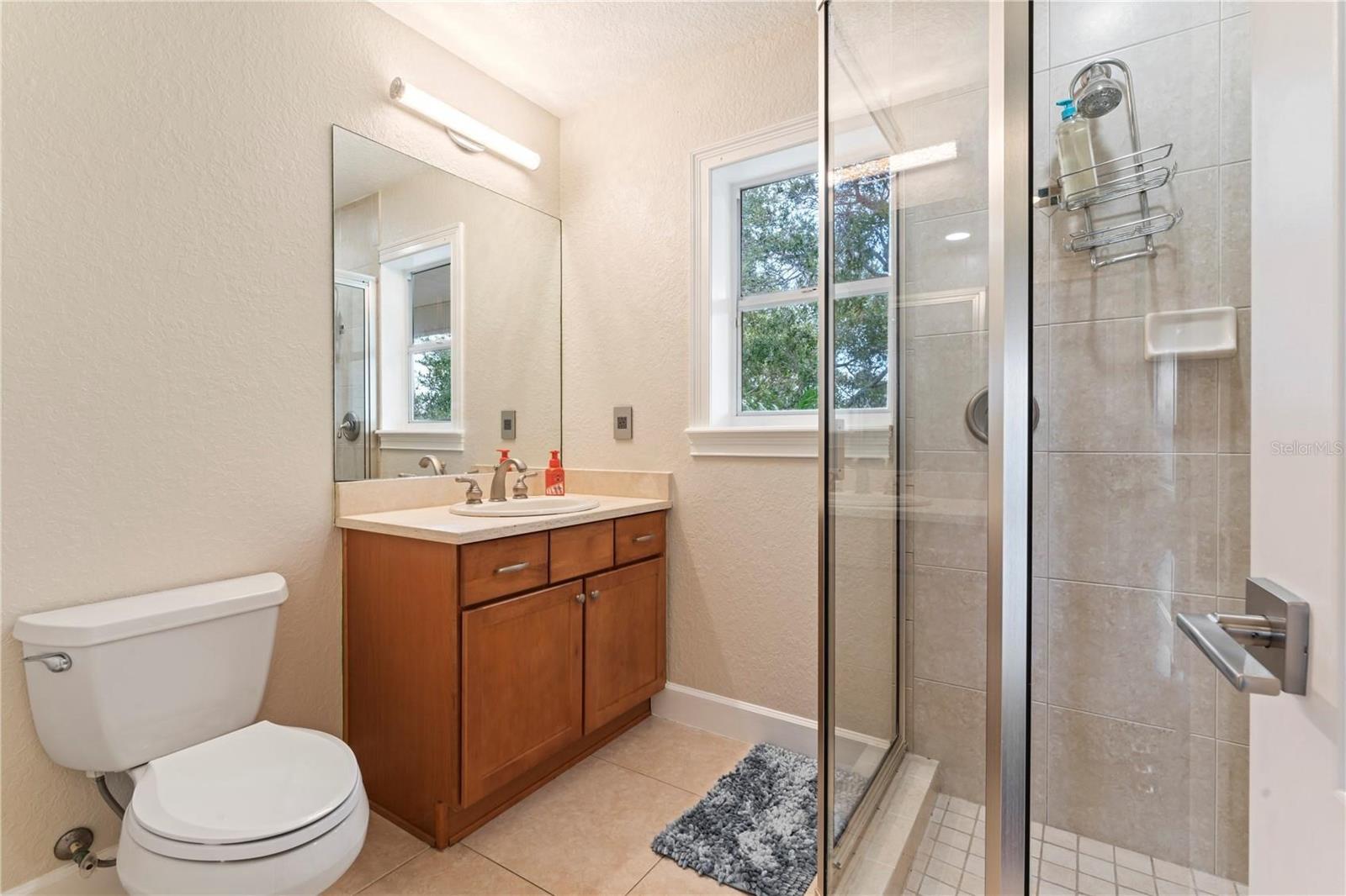 Image 9 of 33 For 512 1st Street 108