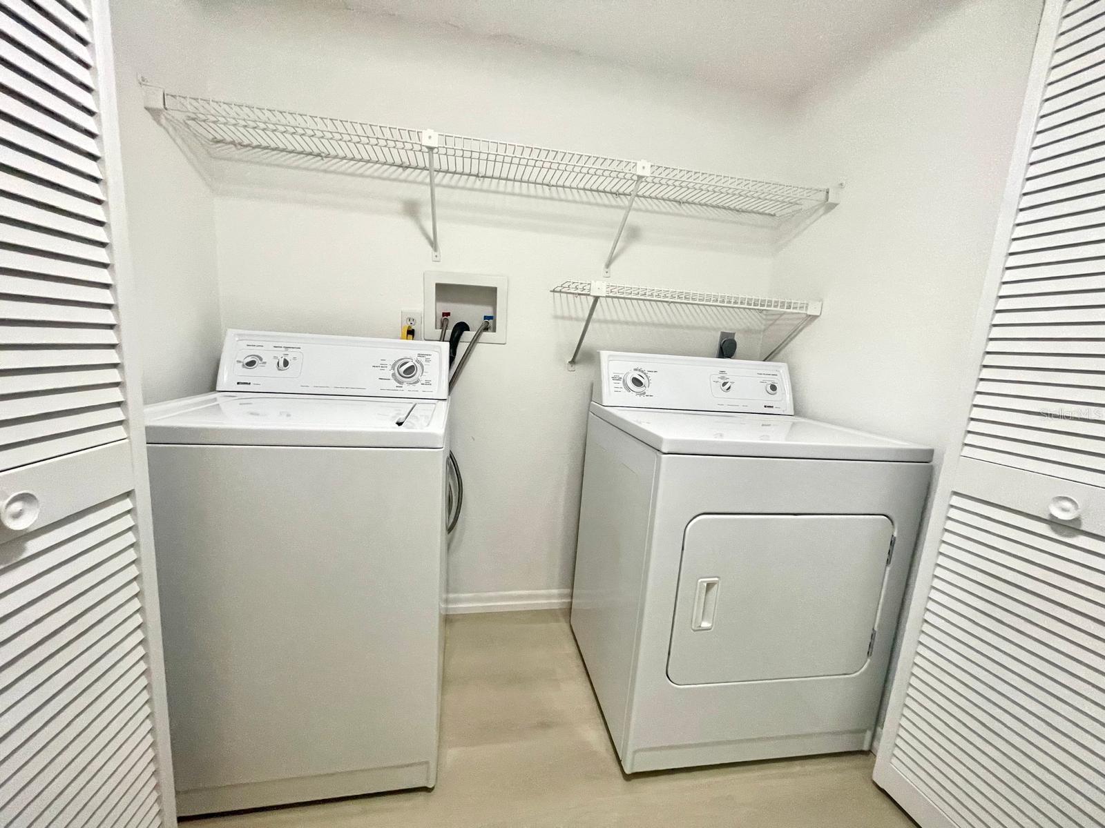 Image 13 of 31 For 2682 Sabal Springs Circle 204