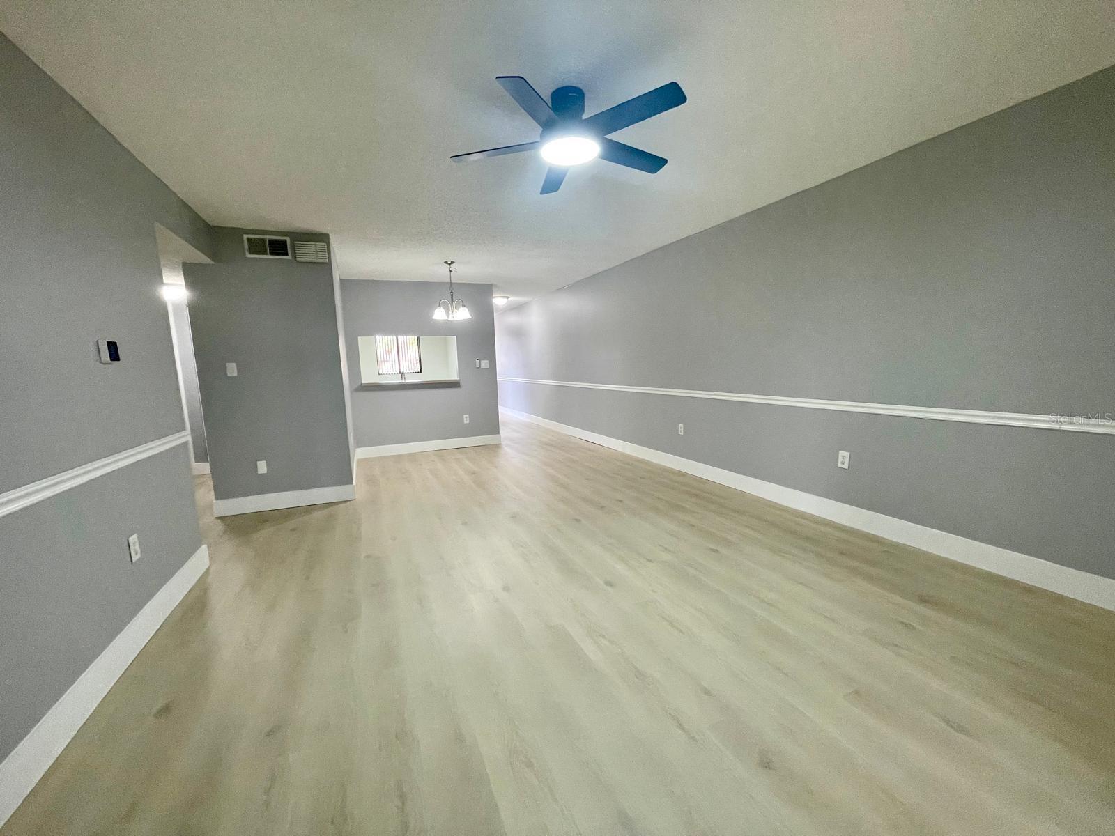 Image 14 of 31 For 2682 Sabal Springs Circle 204