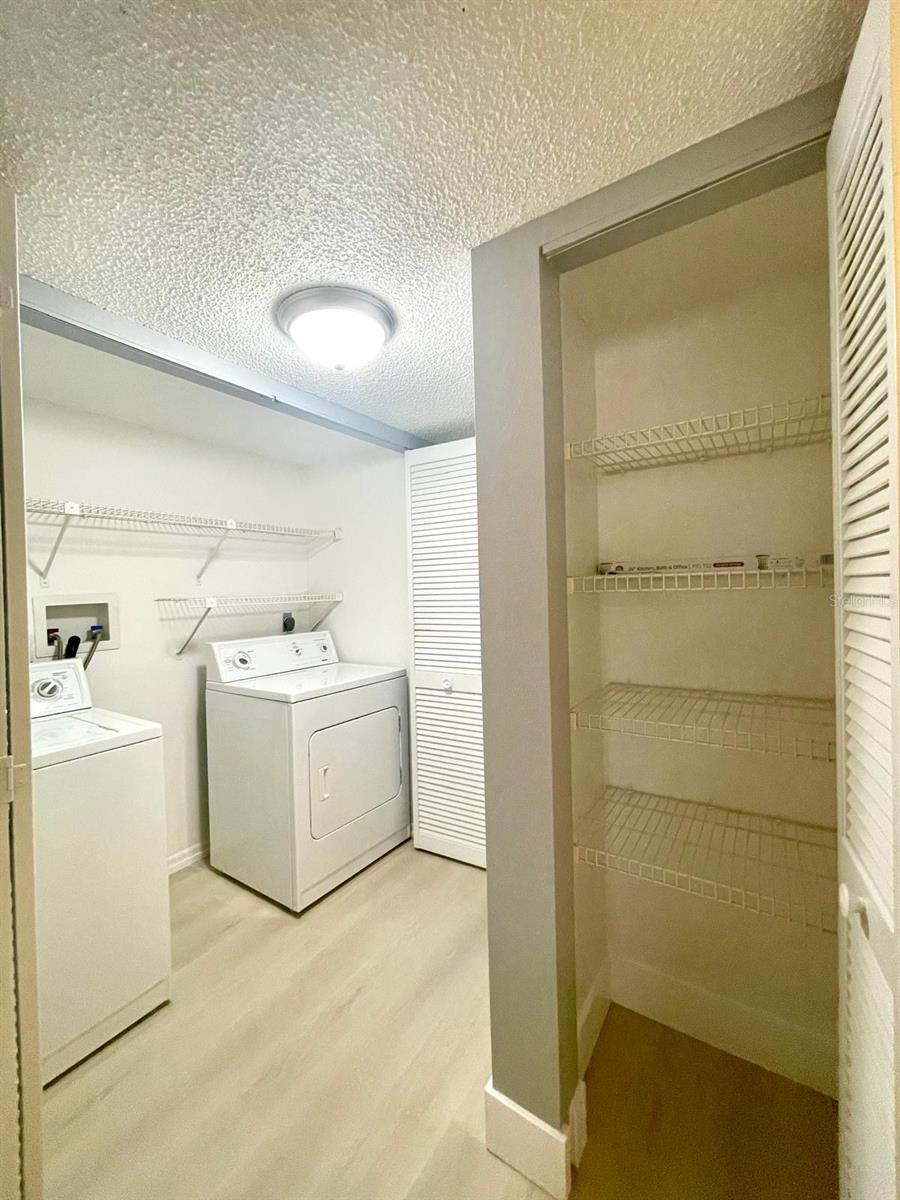 Image 23 of 31 For 2682 Sabal Springs Circle 204