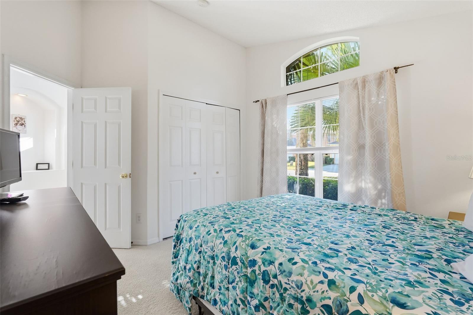 Image 11 of 60 For 8595 Sunrise Key Drive