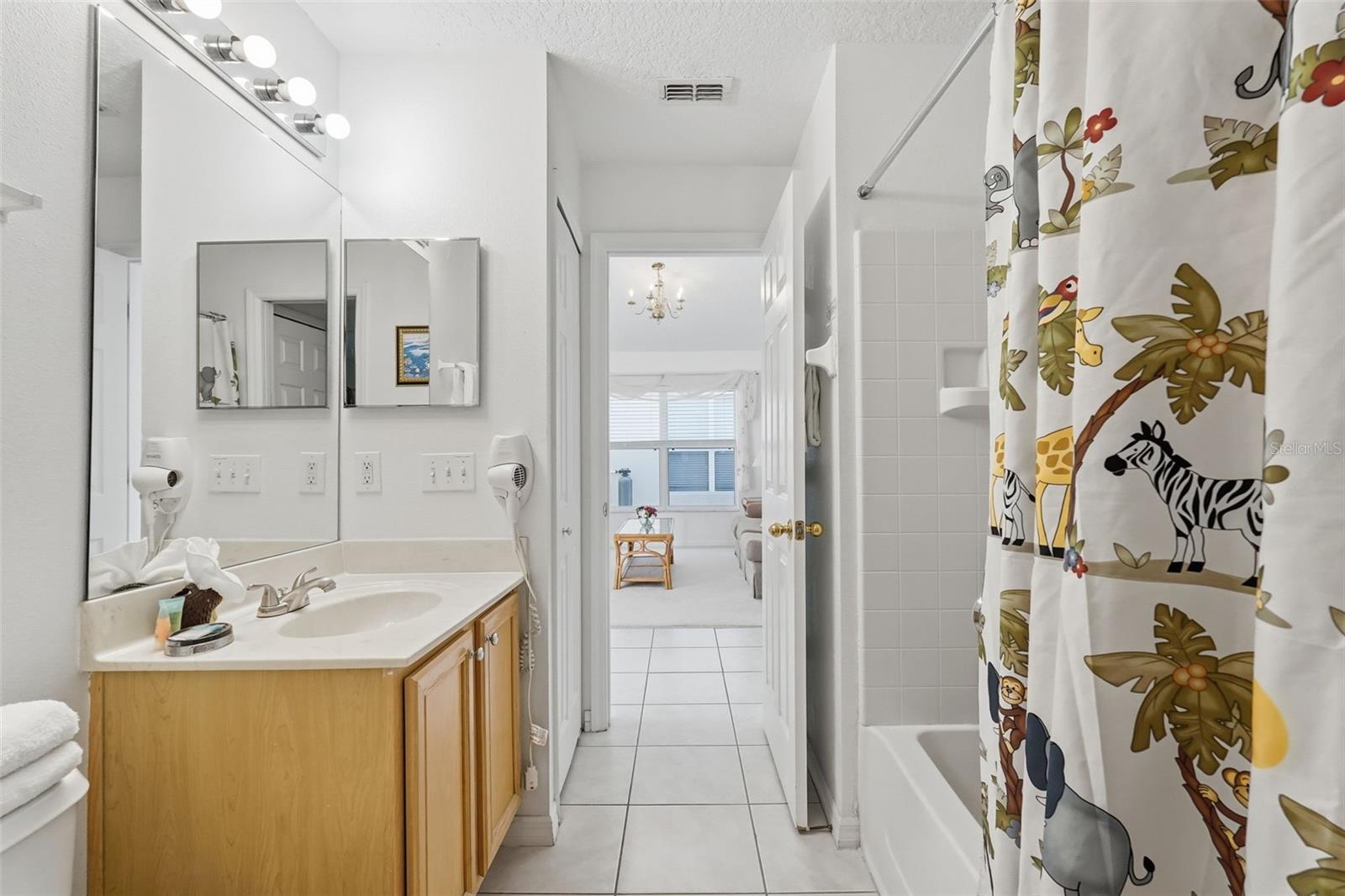 Image 25 of 60 For 8595 Sunrise Key Drive