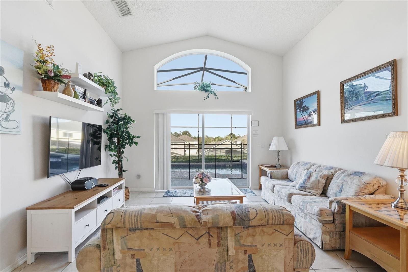 Image 33 of 60 For 8595 Sunrise Key Drive