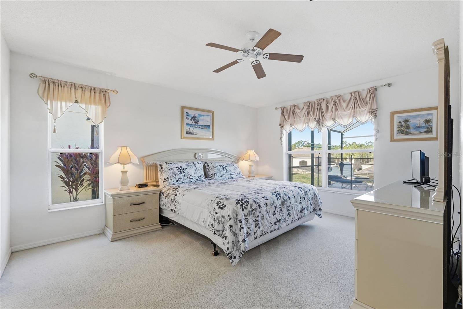 Image 34 of 60 For 8595 Sunrise Key Drive